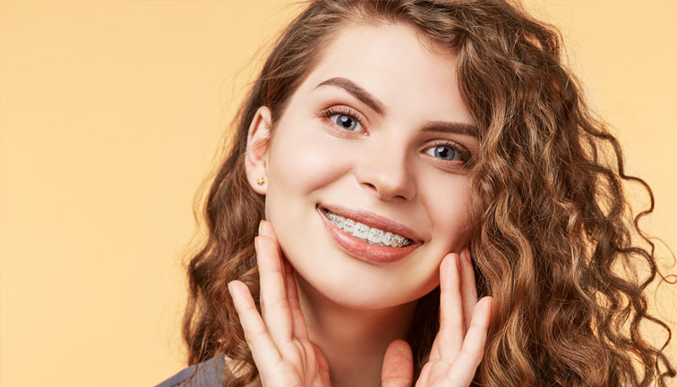 Aparat stały ortodontyczny